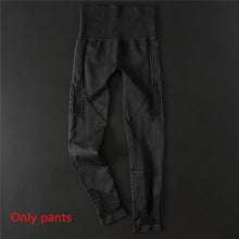 Load image into Gallery viewer, Ombre Seamless Yoga Suit 2 Pieces Women