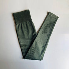 Load image into Gallery viewer, Women Retro Seamless Yoga Pants